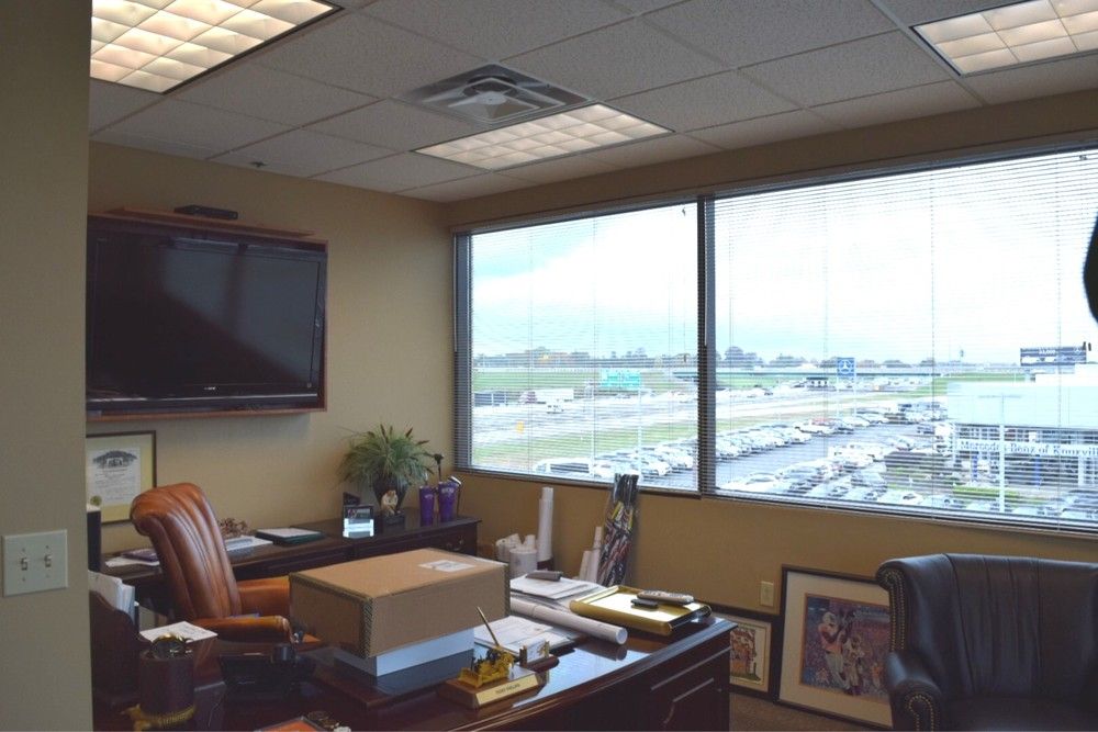 Parkside Drive Office Building: 10201 Parkside Drive, Knoxville, TN 37922